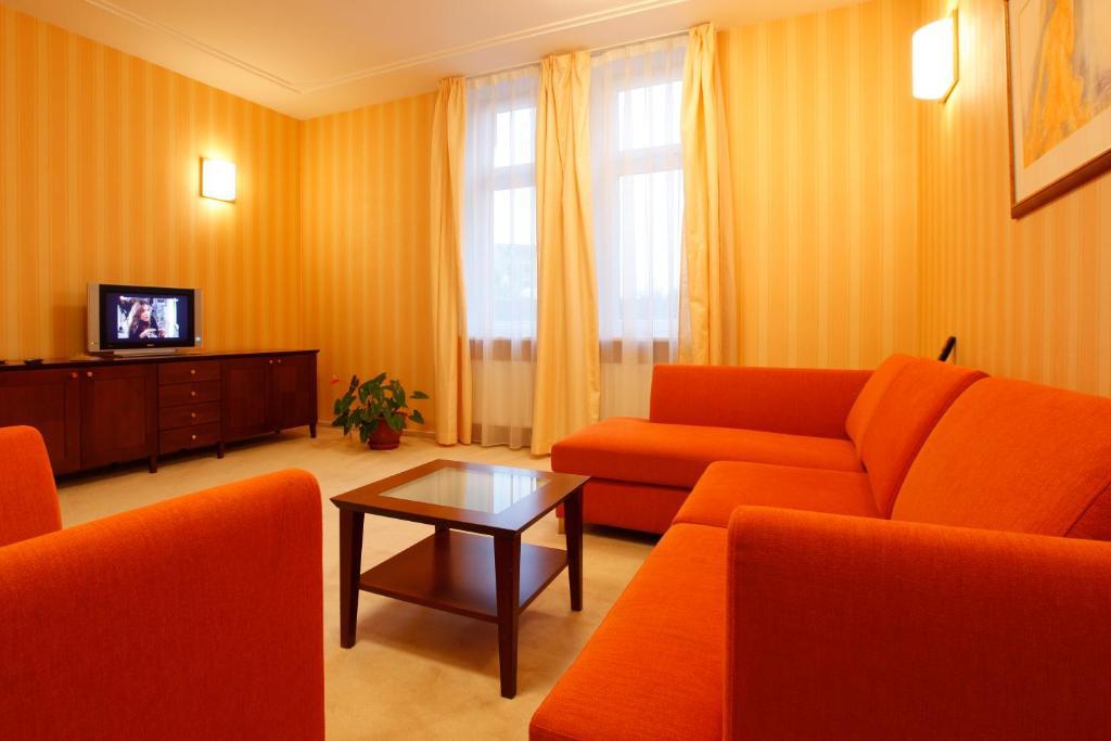 Hotel Sandor Pavillon ピエシュチャニ 部屋 写真