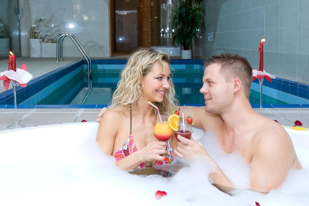 Hotel Sandor Pavillon ピエシュチャニ エクステリア 写真