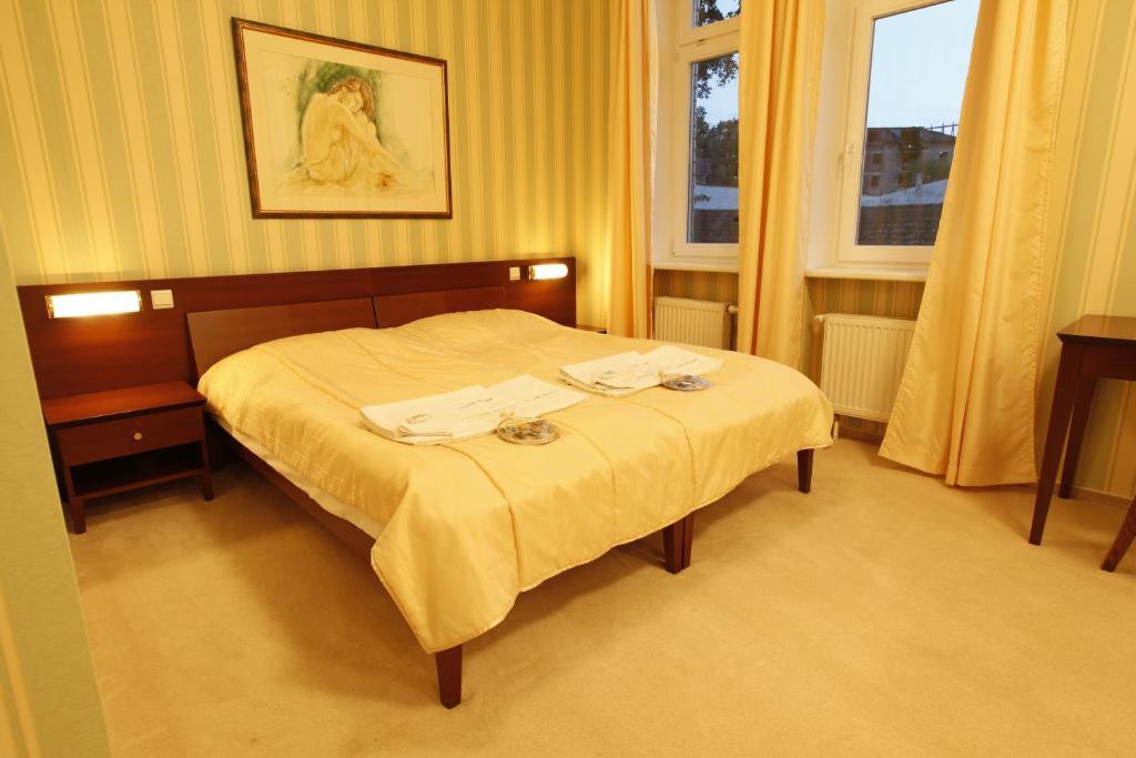 Hotel Sandor Pavillon ピエシュチャニ エクステリア 写真